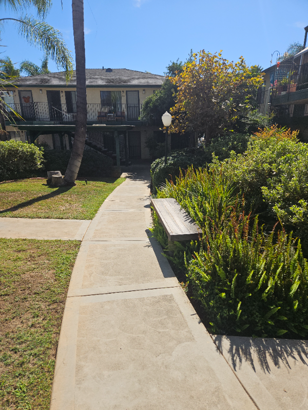 1141 Persimmon Ave #13 - Photo 2 of 13