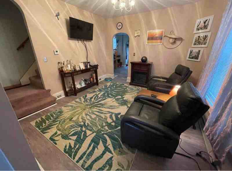 512 14th St - Photo 4 of 17