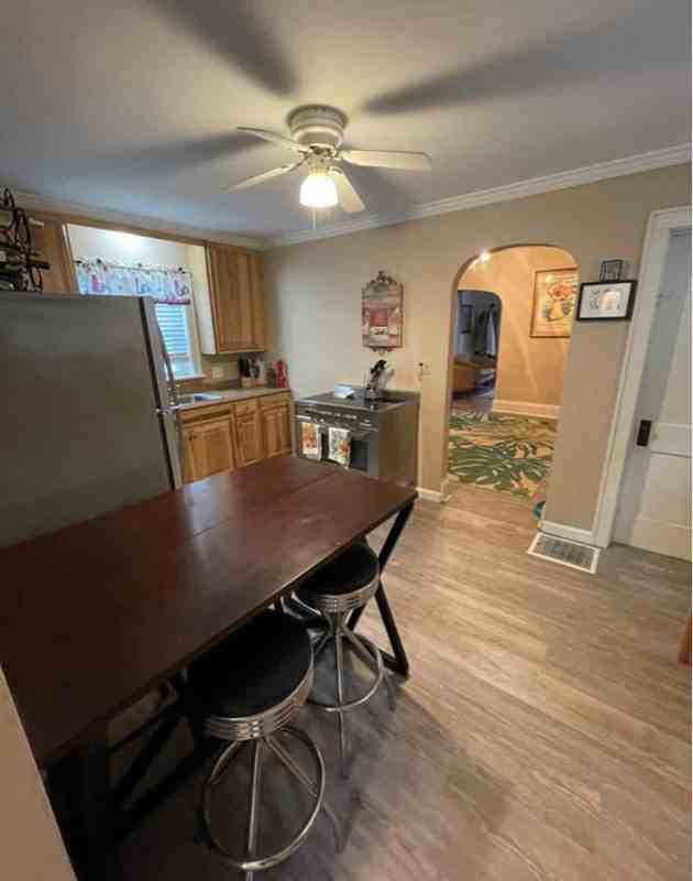 512 14th St - Photo 7 of 17