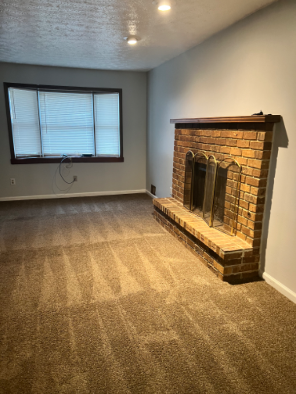 1378 Red Tail Hawk Dr - Photo 3 of 16