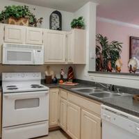 featured image of 14333 Philippine St