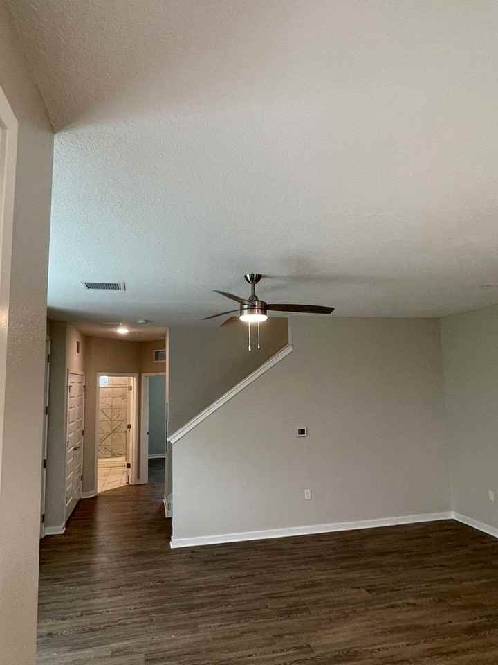 Aston Square | Luxury Apartments in Kissimmee, FL - Photo 7 of 33