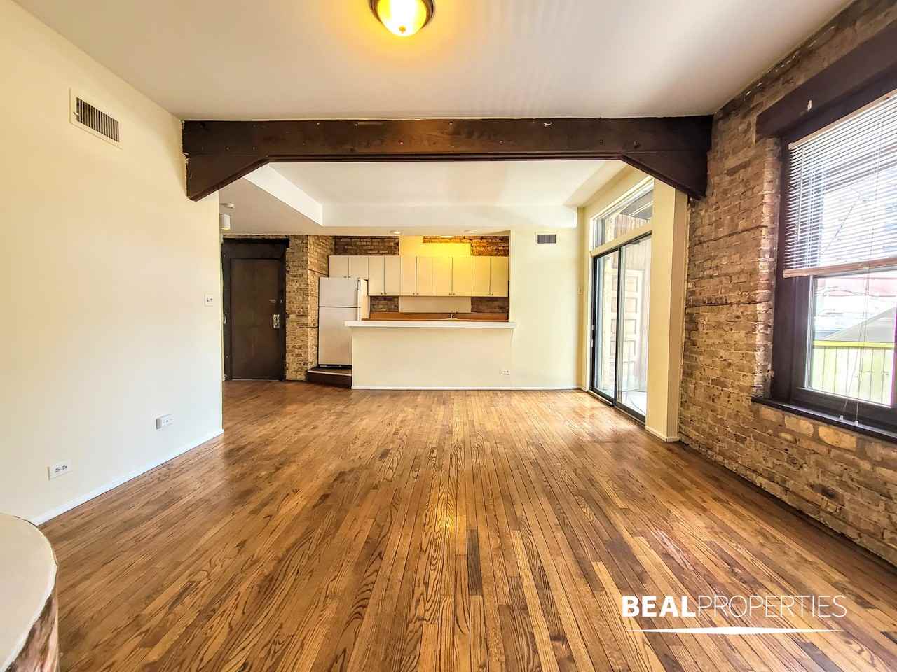 3013 N Broadway St - Photo 2 of 20