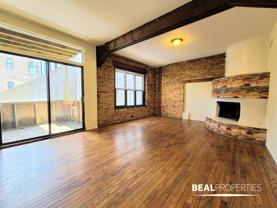 3013 N Broadway St - Photo 1 of 1
