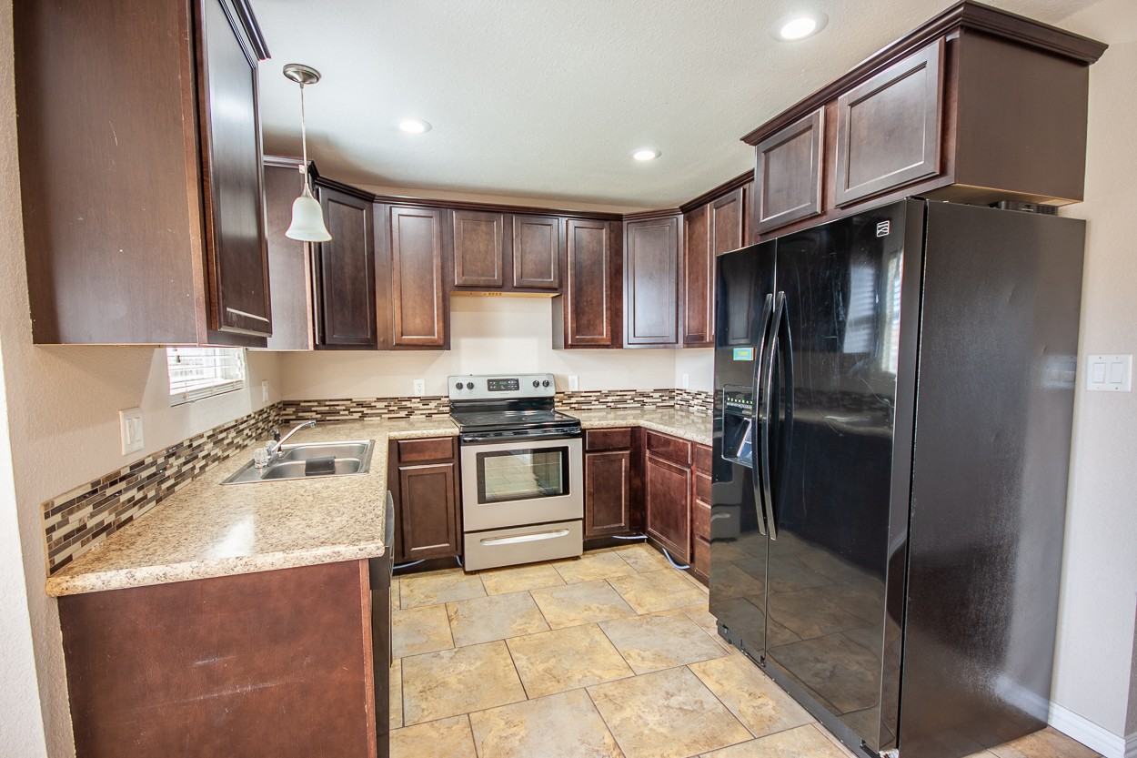 2912 Vohs Pl #NA - Photo 4 of 17