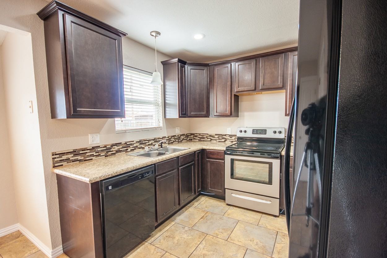 2912 Vohs Pl #NA - Photo 5 of 17