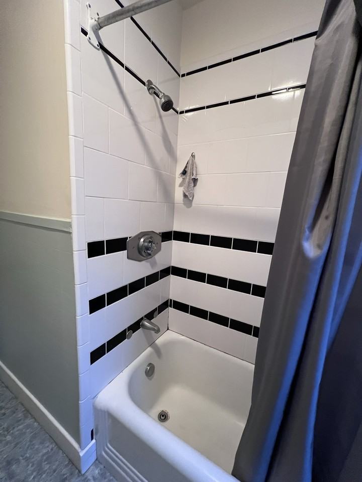 106 Jenkins St #1 - Photo 3 of 21