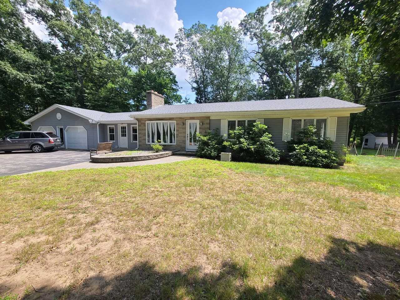 426 South County Trail - Photo 2 of 34