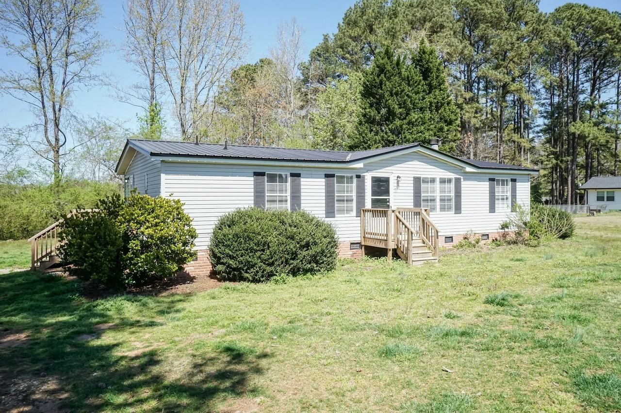 322 Tant Rd - Photo 3 of 27