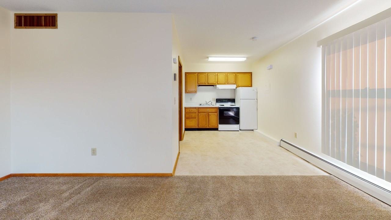 Kenny Avenue Apartments - Photo 4 of 4