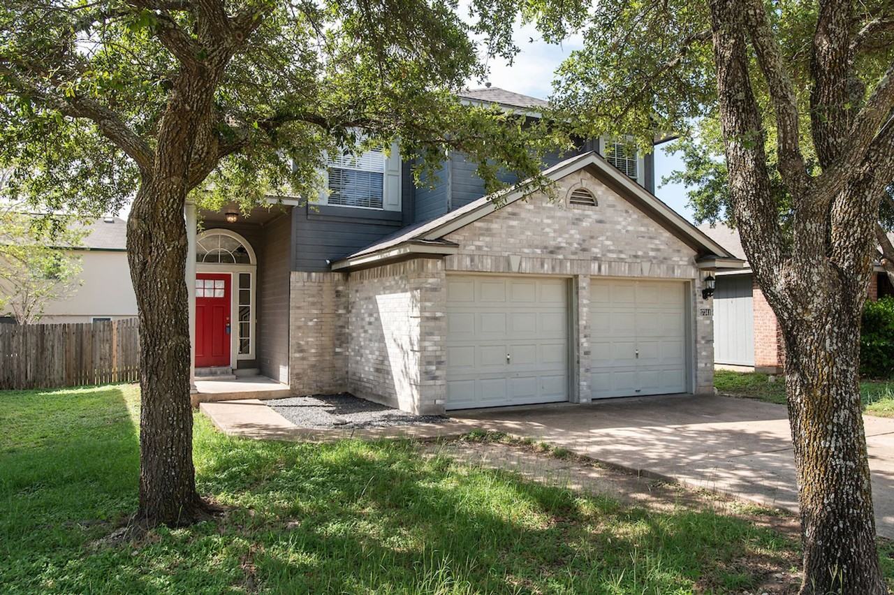 17341 Tobermory Dr - Photo 3 of 28