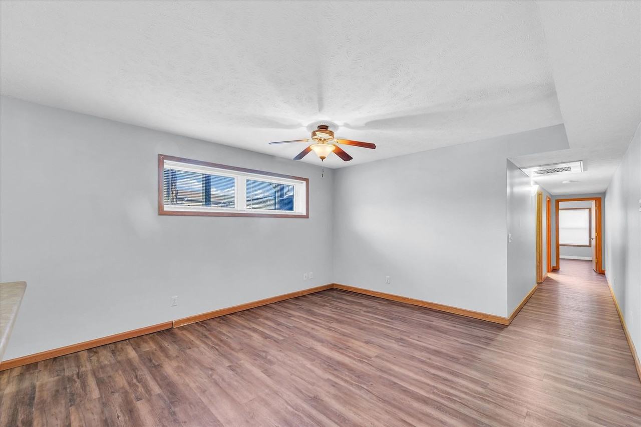 2504 E. Washington - Photo 3 of 35