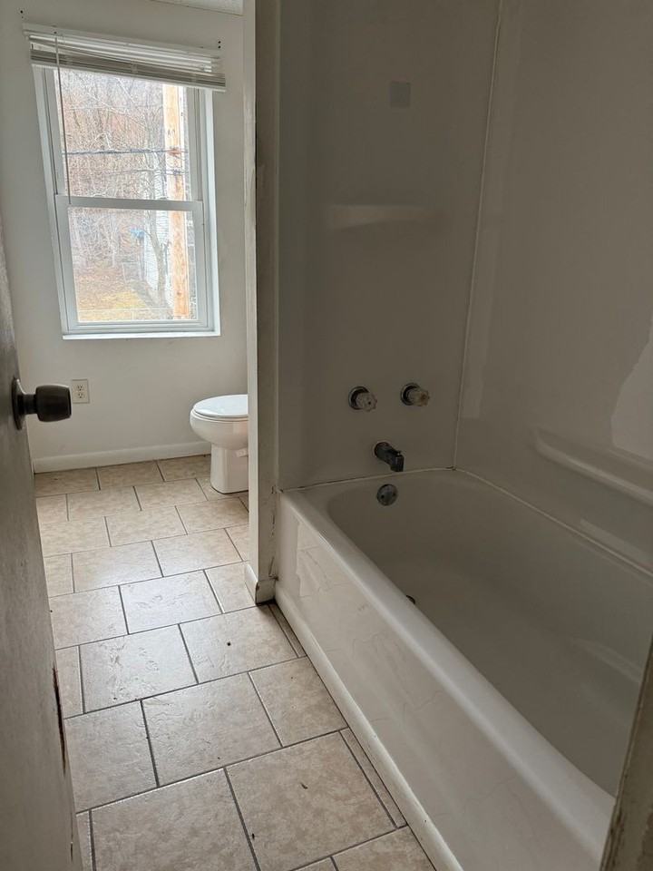 148 W Midland Ave - Photo 3 of 6