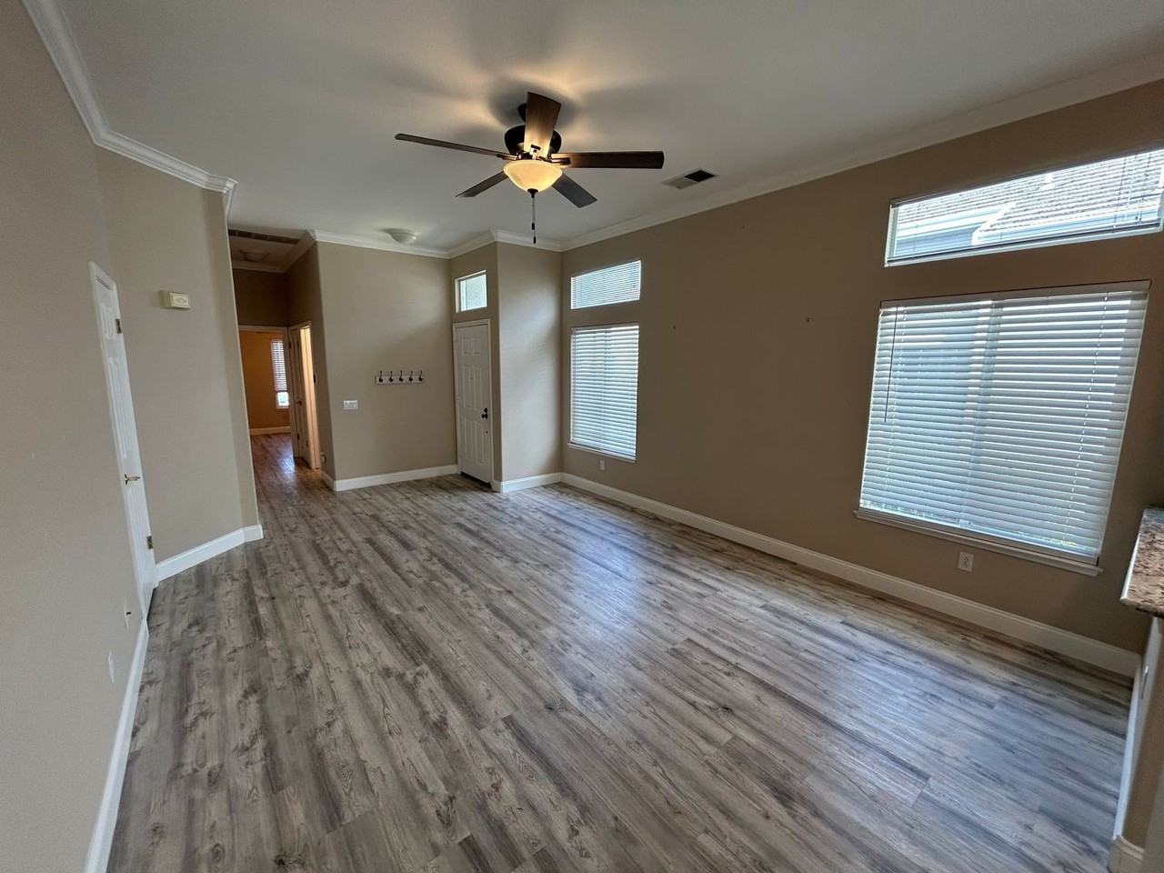 460 Winesap Dr - Photo 5 of 18