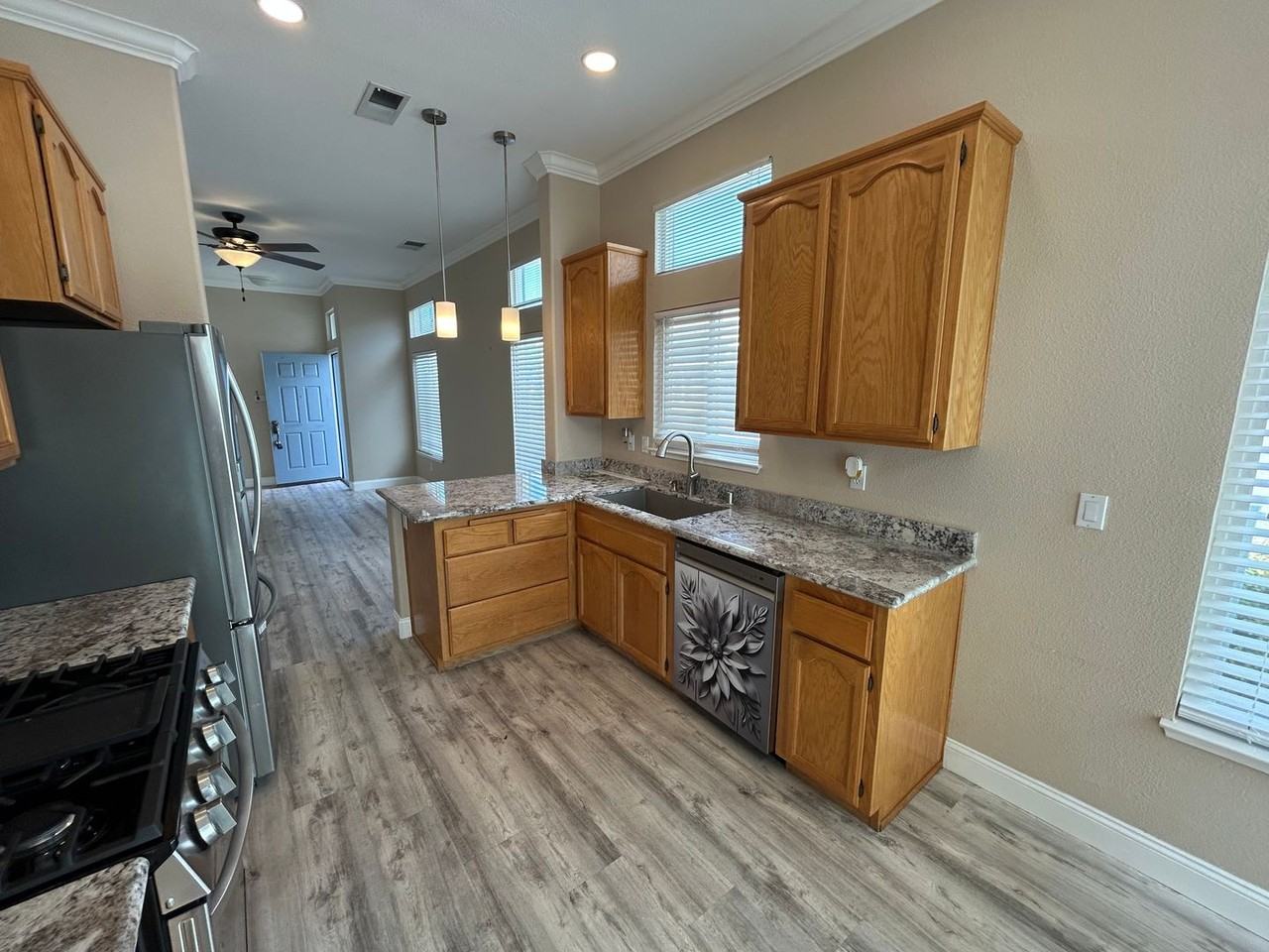 460 Winesap Dr - Photo 7 of 18