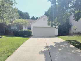 16029 Circlegreen Dr - Photo 1 of 1