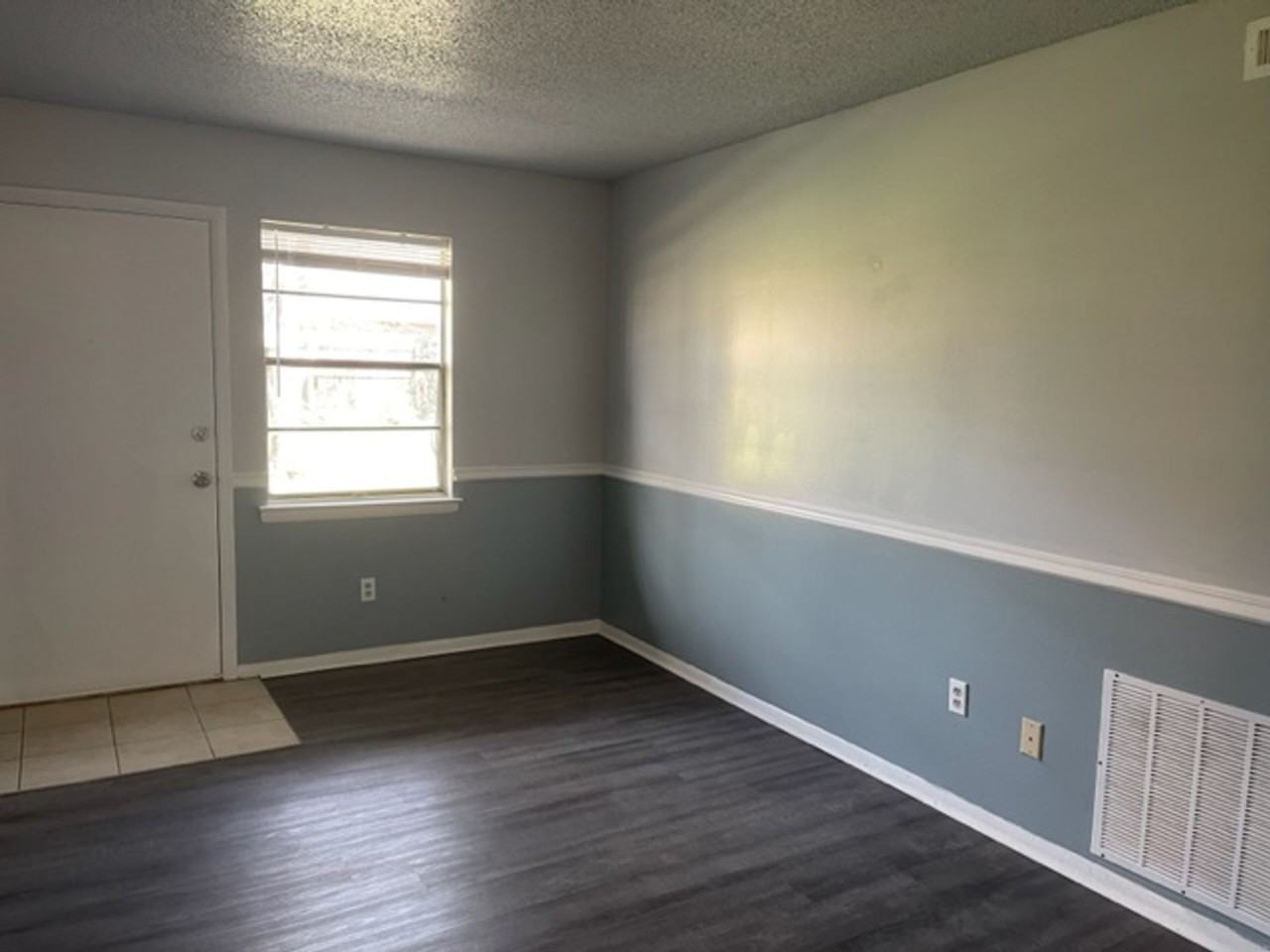 Madison Station Apartments - Photo 3 of 7