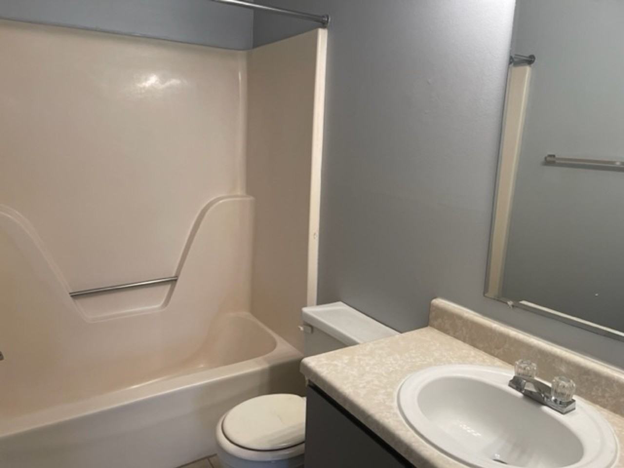 Madison Station Apartments - Photo 5 of 7