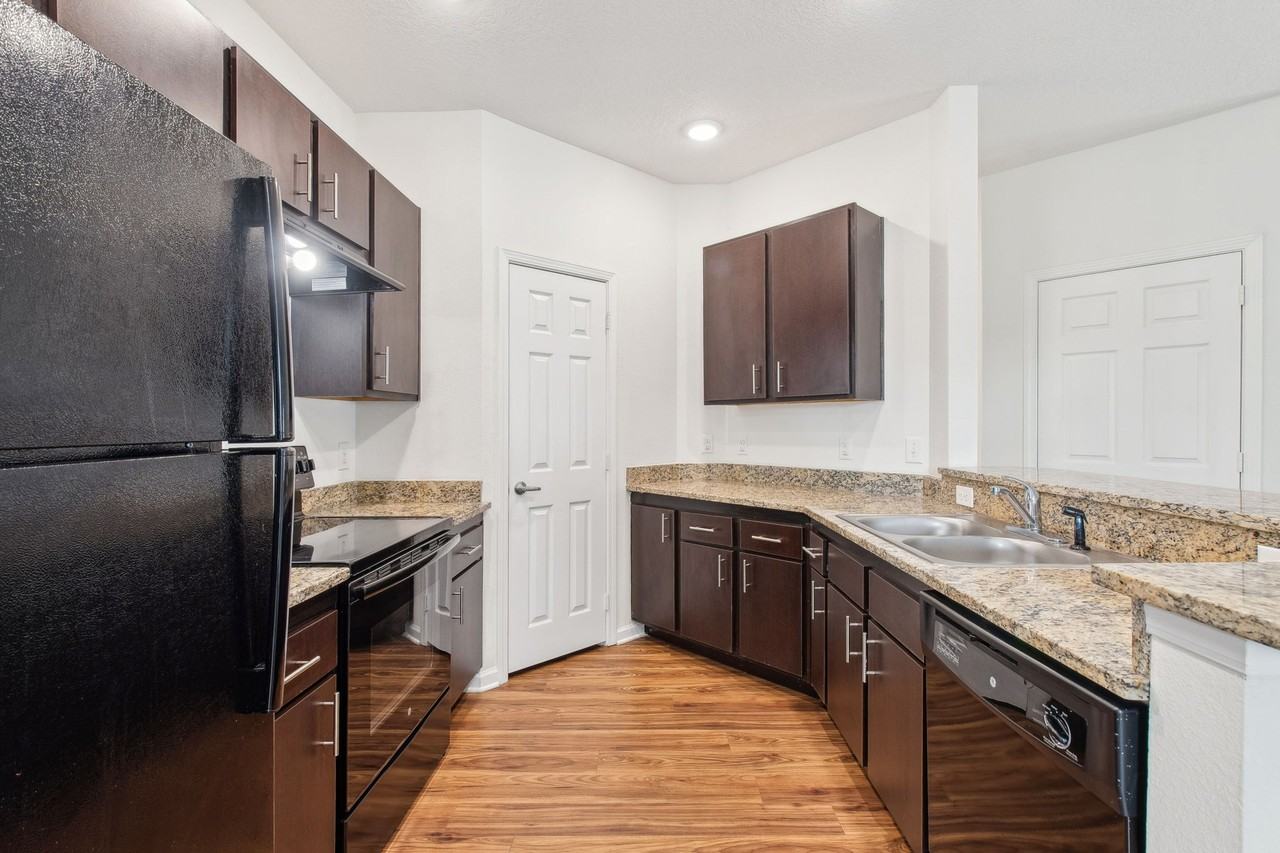 Duval Station Landing - Photo 6 of 26