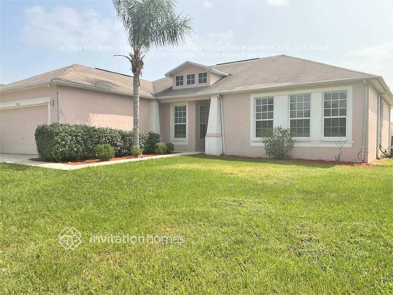 586 Terranova Cir - Photo 2 of 15