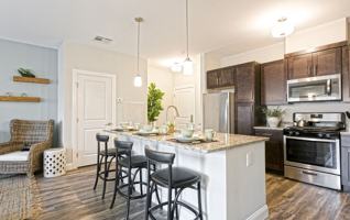 featured image of 380 Mather St