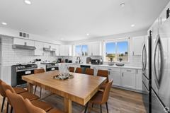 HR 1638 N Soto St - Photo 1 of 1