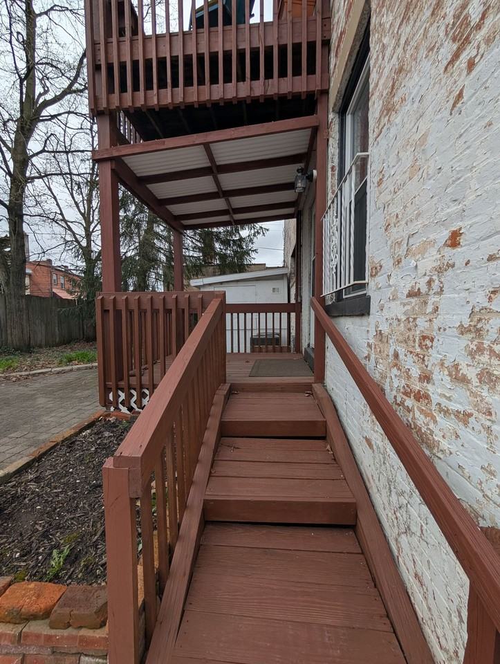 Chestnut House - Photo 3 of 19