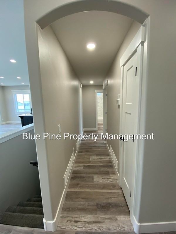 3840 Ventura Ave - Photo 7 of 19