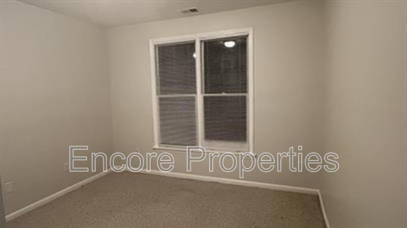 800 Savannah Ridge Rd #101 - Photo 7 of 13