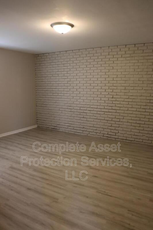 5362 Boulder Ave - Photo 4 of 13