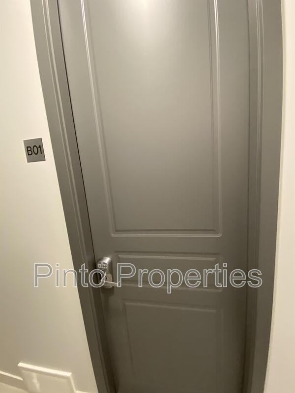 10749 86 Ave Nw #1 - Photo 3 of 8