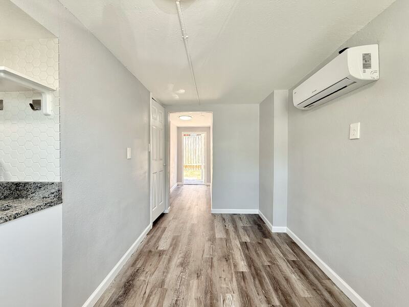 711 18th Ave S - Photo 5 of 24