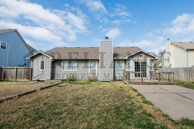 3826 N Cranberry St - Photo 5 of 43
