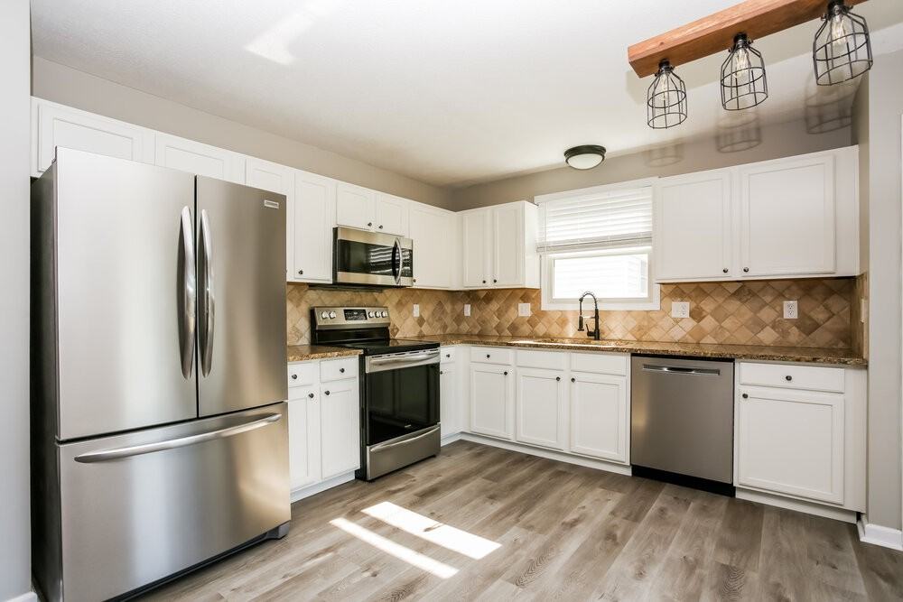 5288 Dietrich Ave - Photo 7 of 16