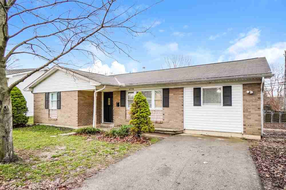 6536 Dobson Square East - Photo 3 of 15