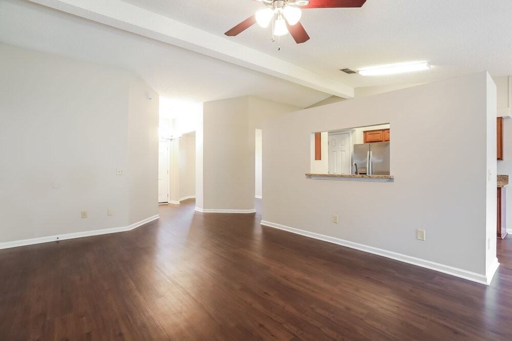 4519 Antler Hill Dr E - Photo 4 of 17