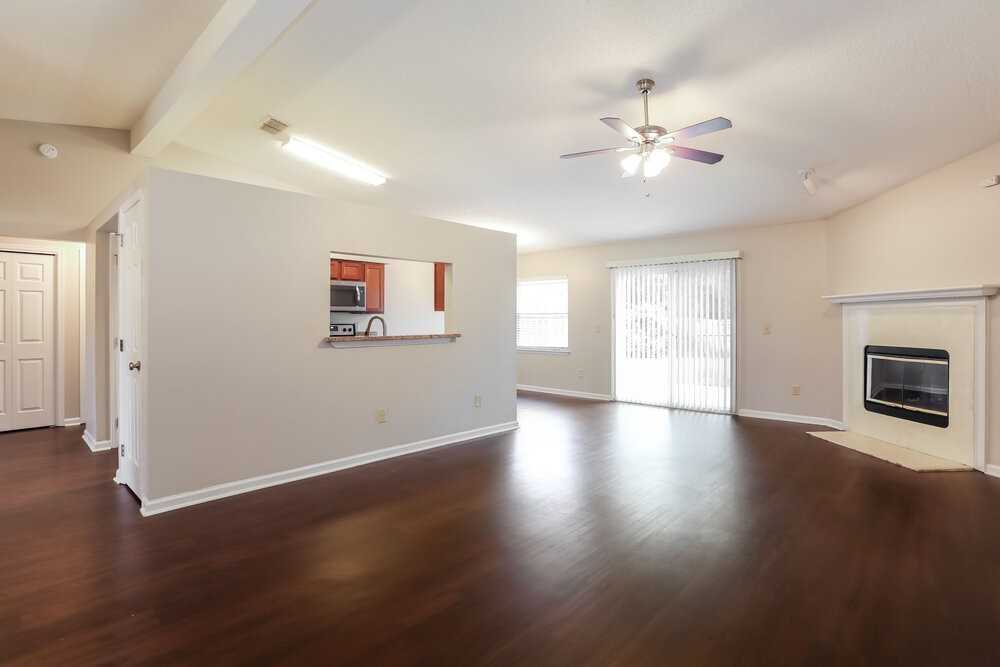 4519 Antler Hill Dr E - Photo 6 of 17