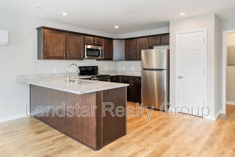 7303 Tiger Way #202 - Photo 6 of 26