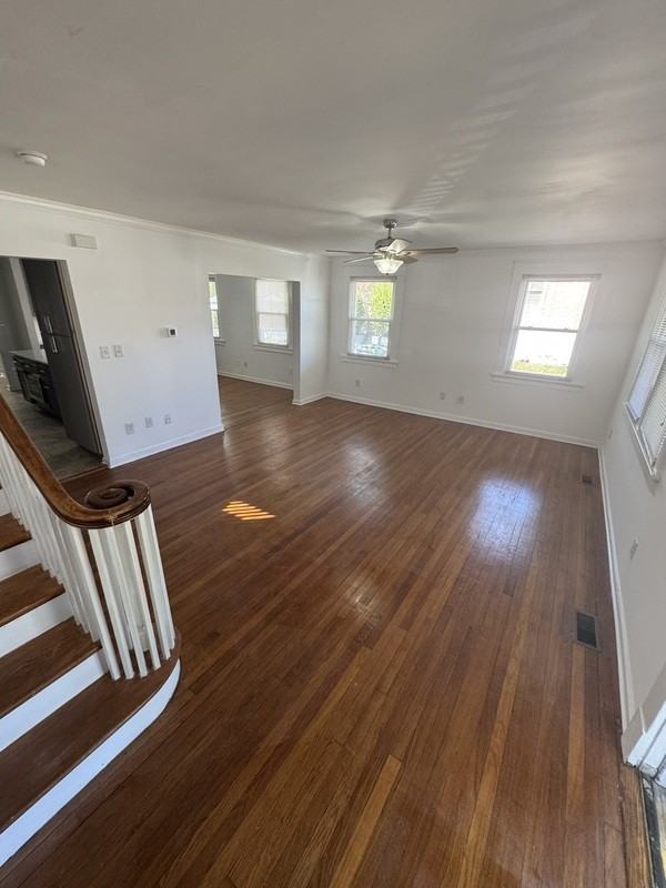 2724 Griffin Ave - Photo 3 of 17