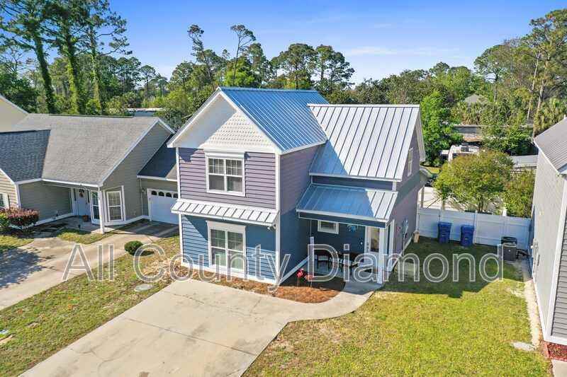 9004 Polly Ave - Photo 2 of 30