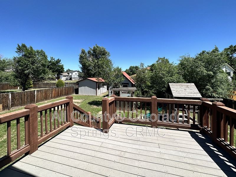 1153 Keith Dr - Photo 7 of 15