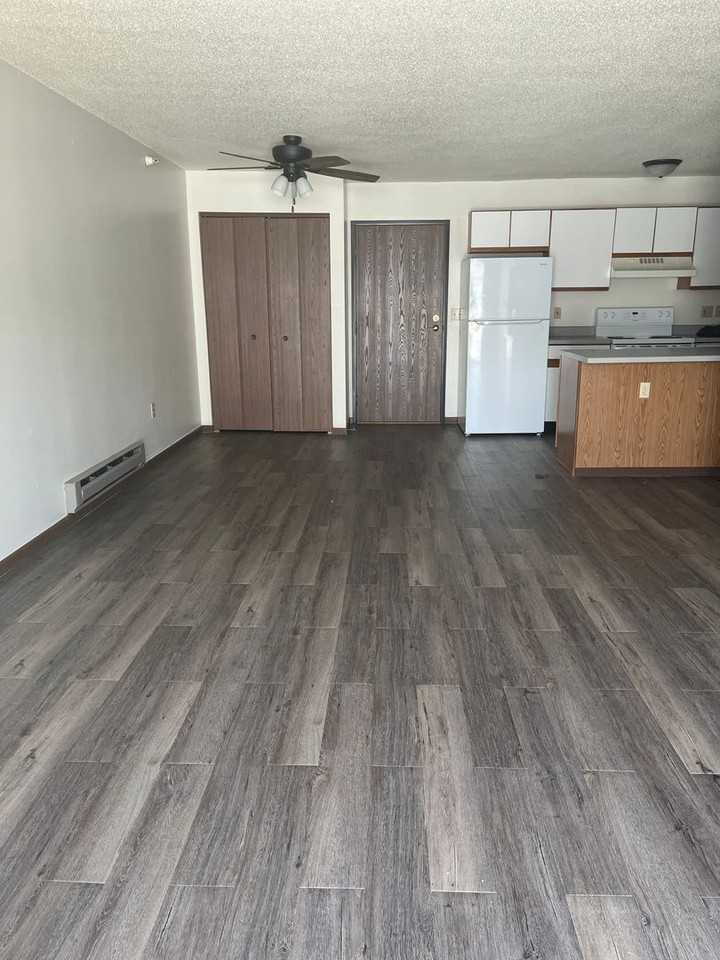 Fox Run - Photo 2 of 12