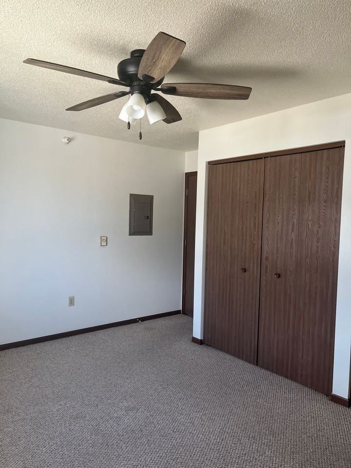 Fox Run - Photo 6 of 12