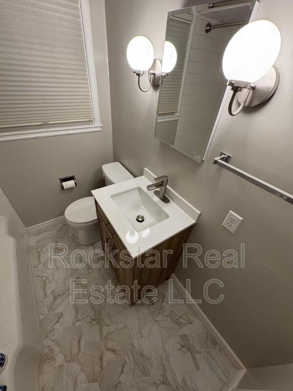 3027 W Cleveland Ave - Photo 3 of 38
