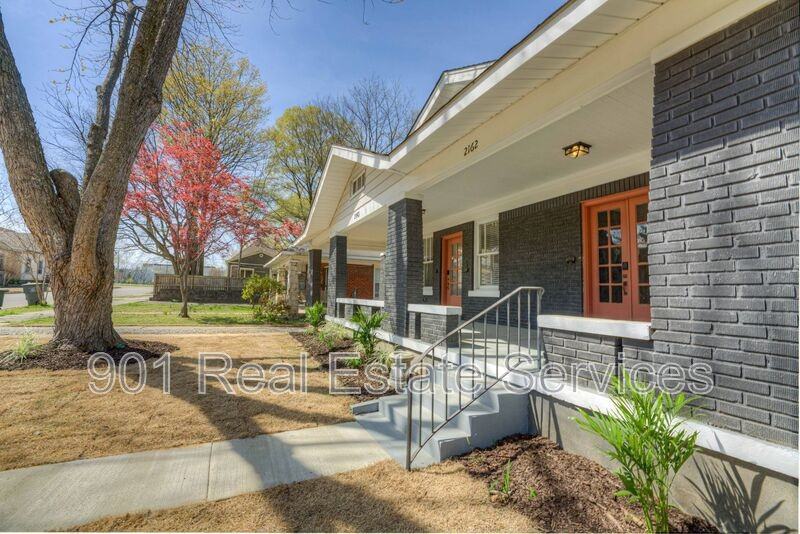 2162 Court Ave - Photo 3 of 26