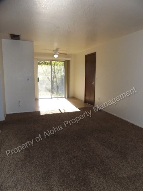 2010 N Hailey Ln - Photo 2 of 15