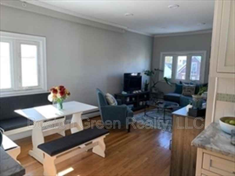 43 Rogers St #3 - Photo 2 of 12