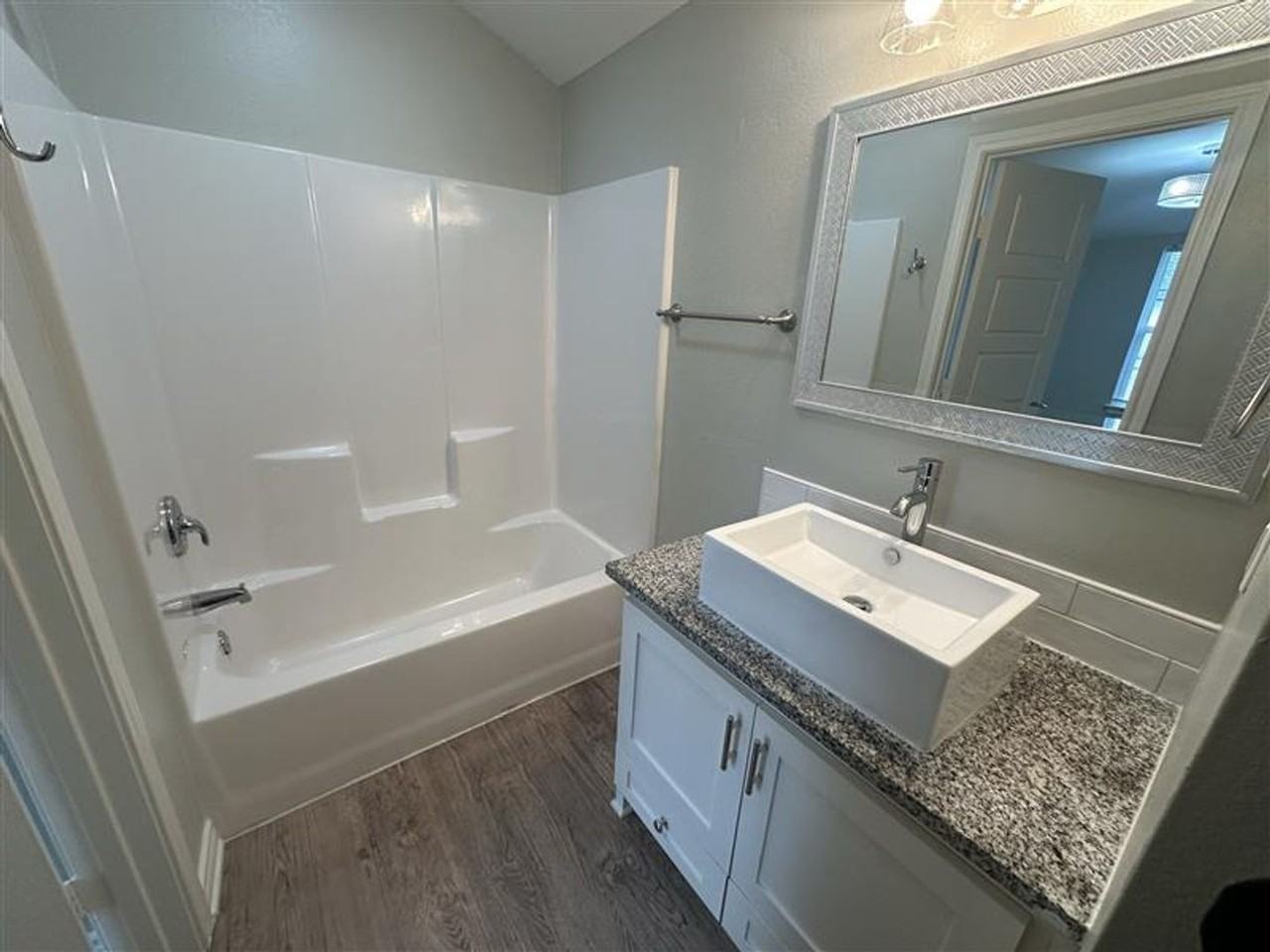 103 Wade St - Photo 5 of 22