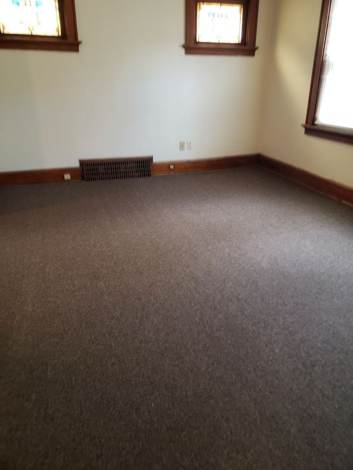 311 N 40th St - Photo 5 of 21