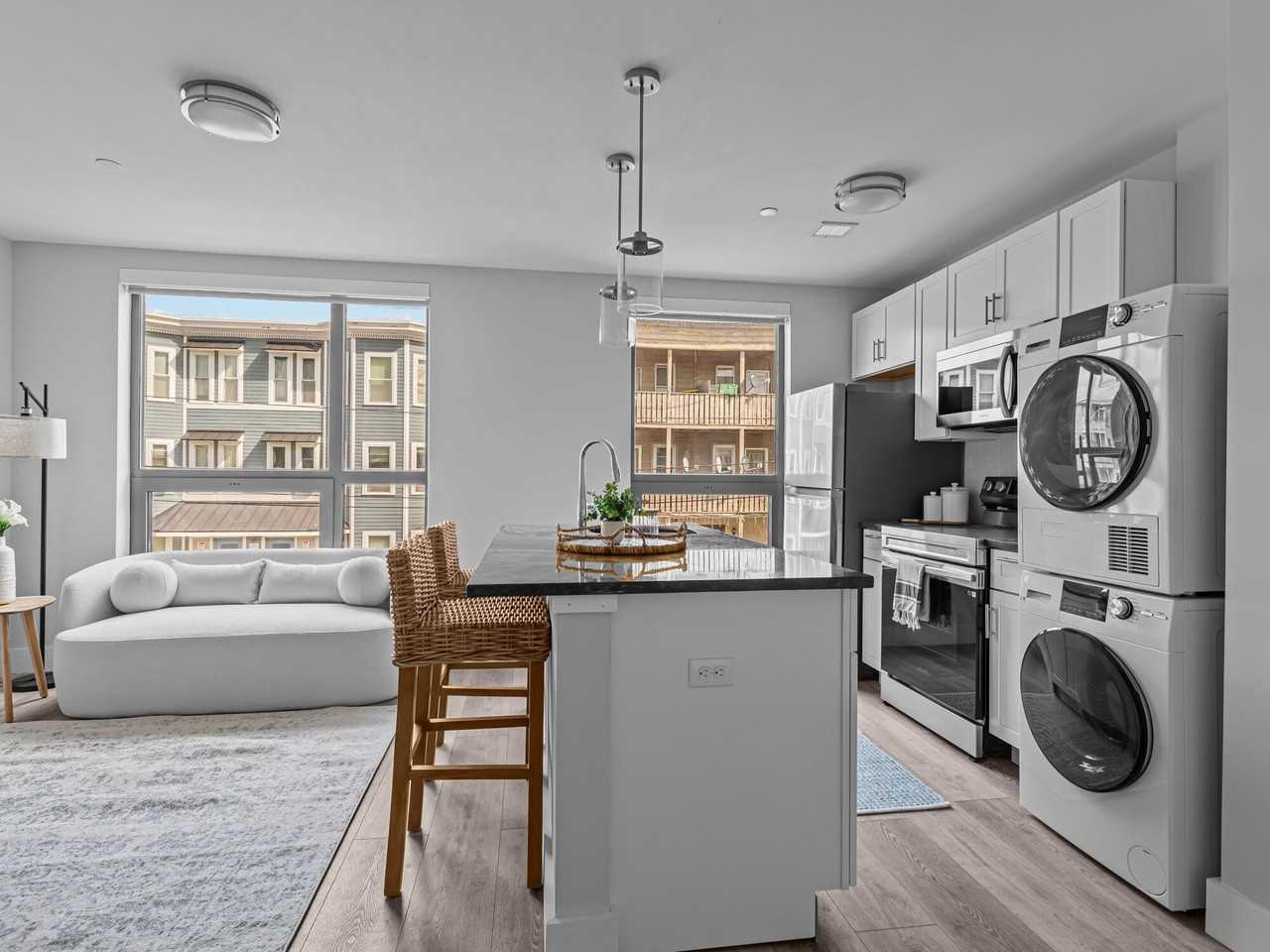 The Willet - Photo 2 of 15